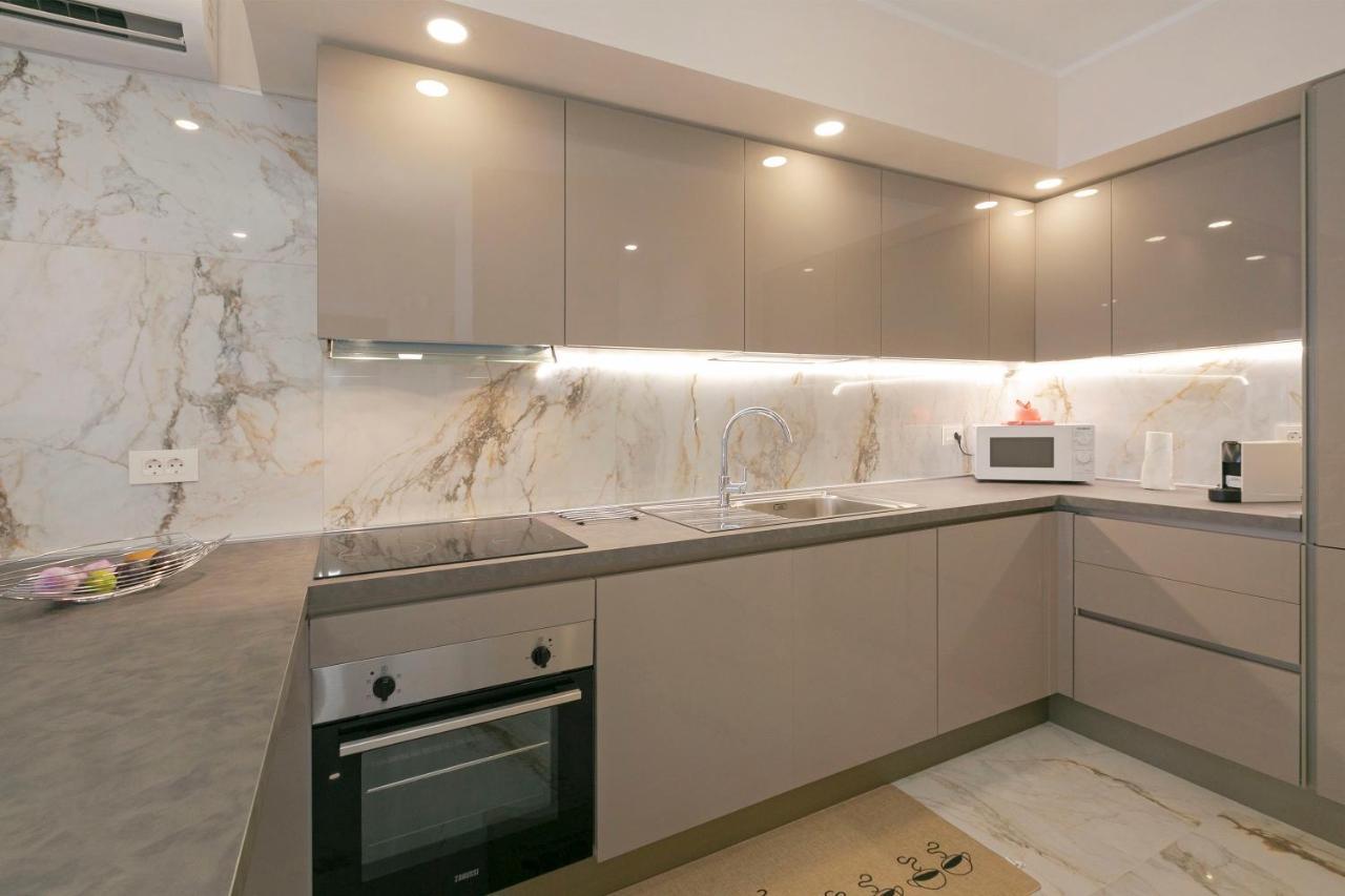 Flore Residence 아데제 외부 사진